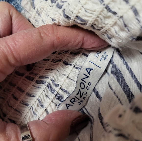 Arizona Off Shoulder Blouse - Picture 6 of 7